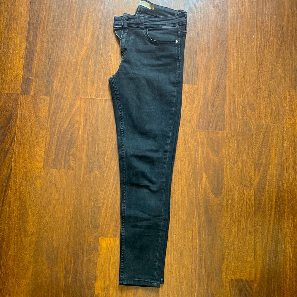 Zara Z1975 Black Jeans Size 6 USA (38 Europe).